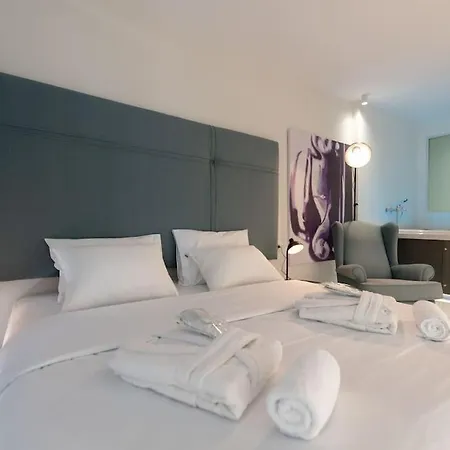 Mg Sapphire Jacuzzi Premium דירה *