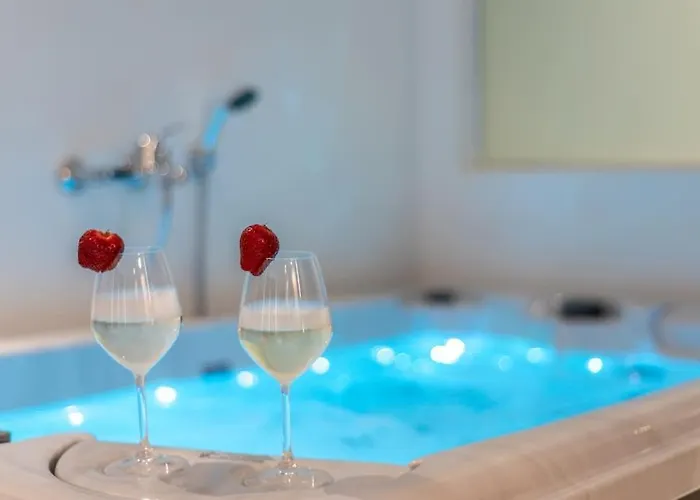 公寓 Mg Sapphire Jacuzzi Premium